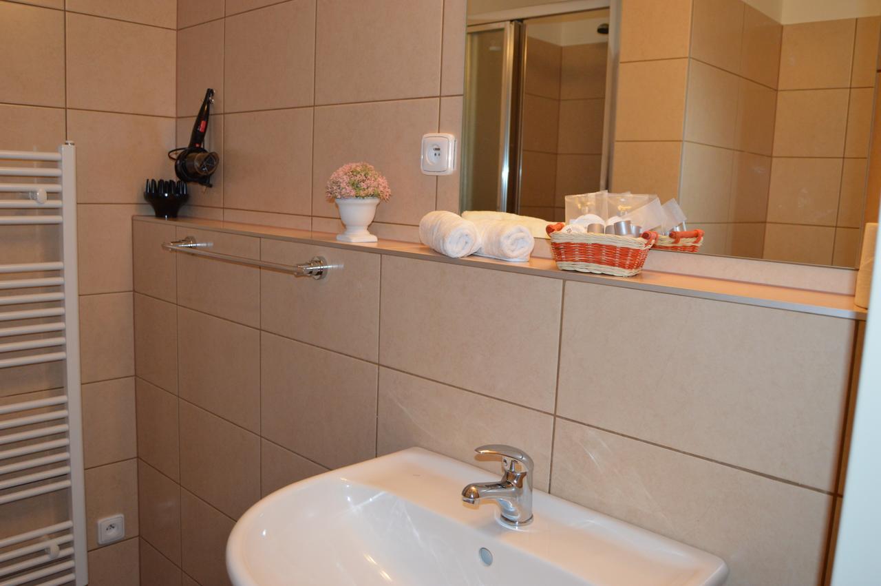 Aréna Hotel 3*